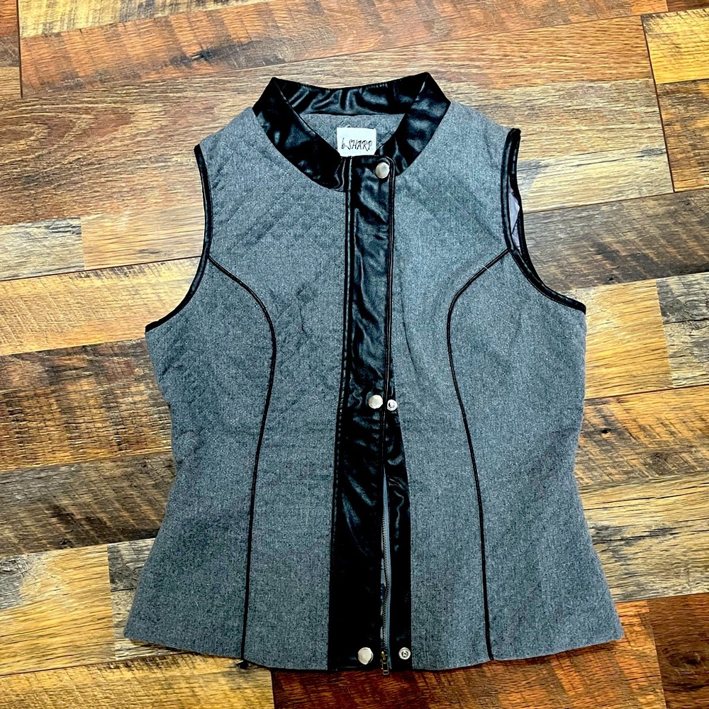 Women’s Small b-SHARP Vest